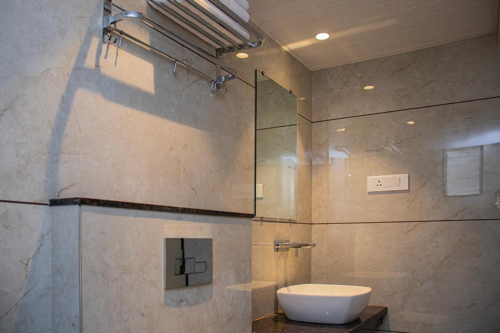 Hotel Czar Inn - Vashi Нави Мумбай Екстериор снимка