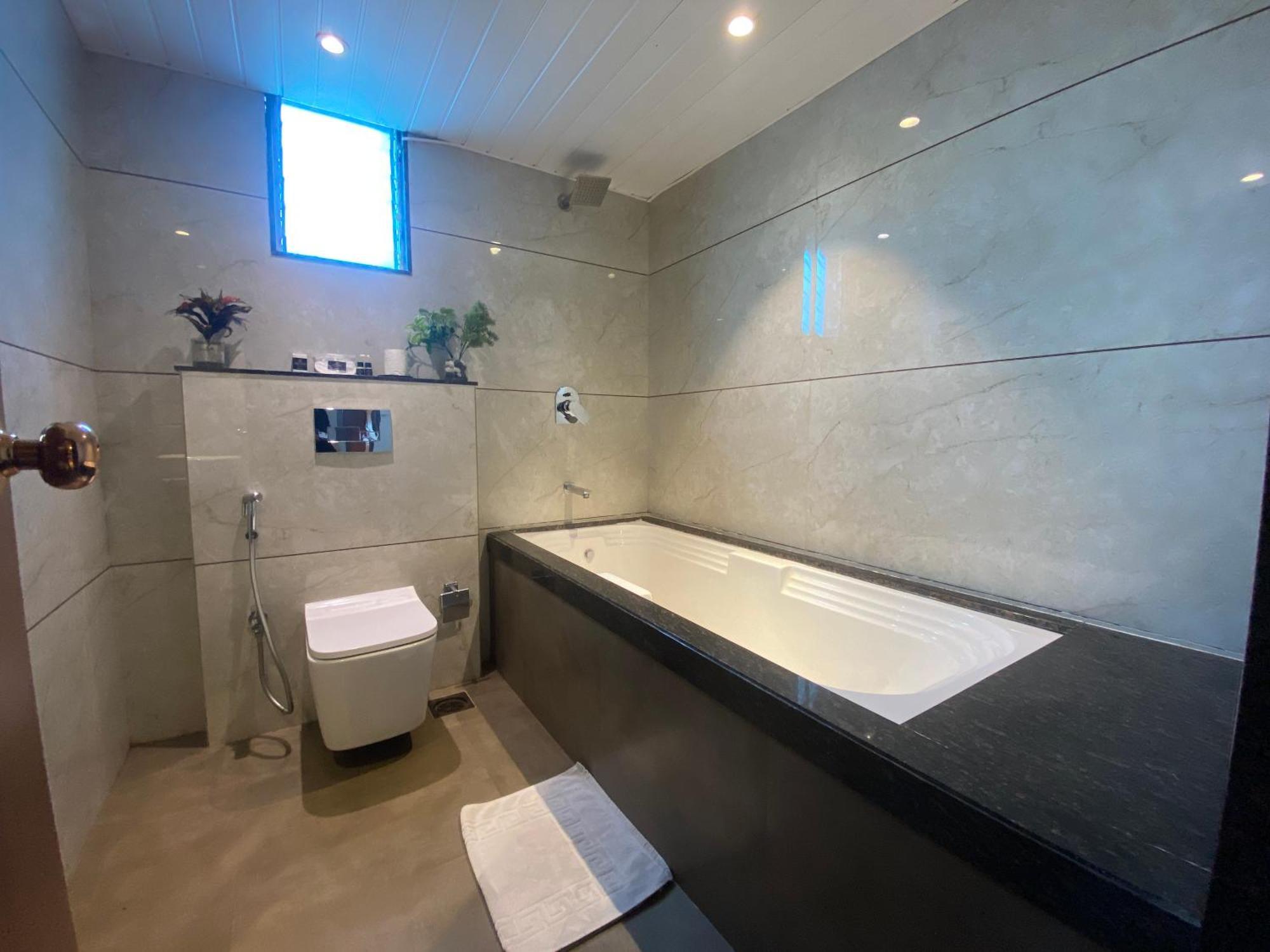 Hotel Czar Inn - Vashi Нави Мумбай Екстериор снимка